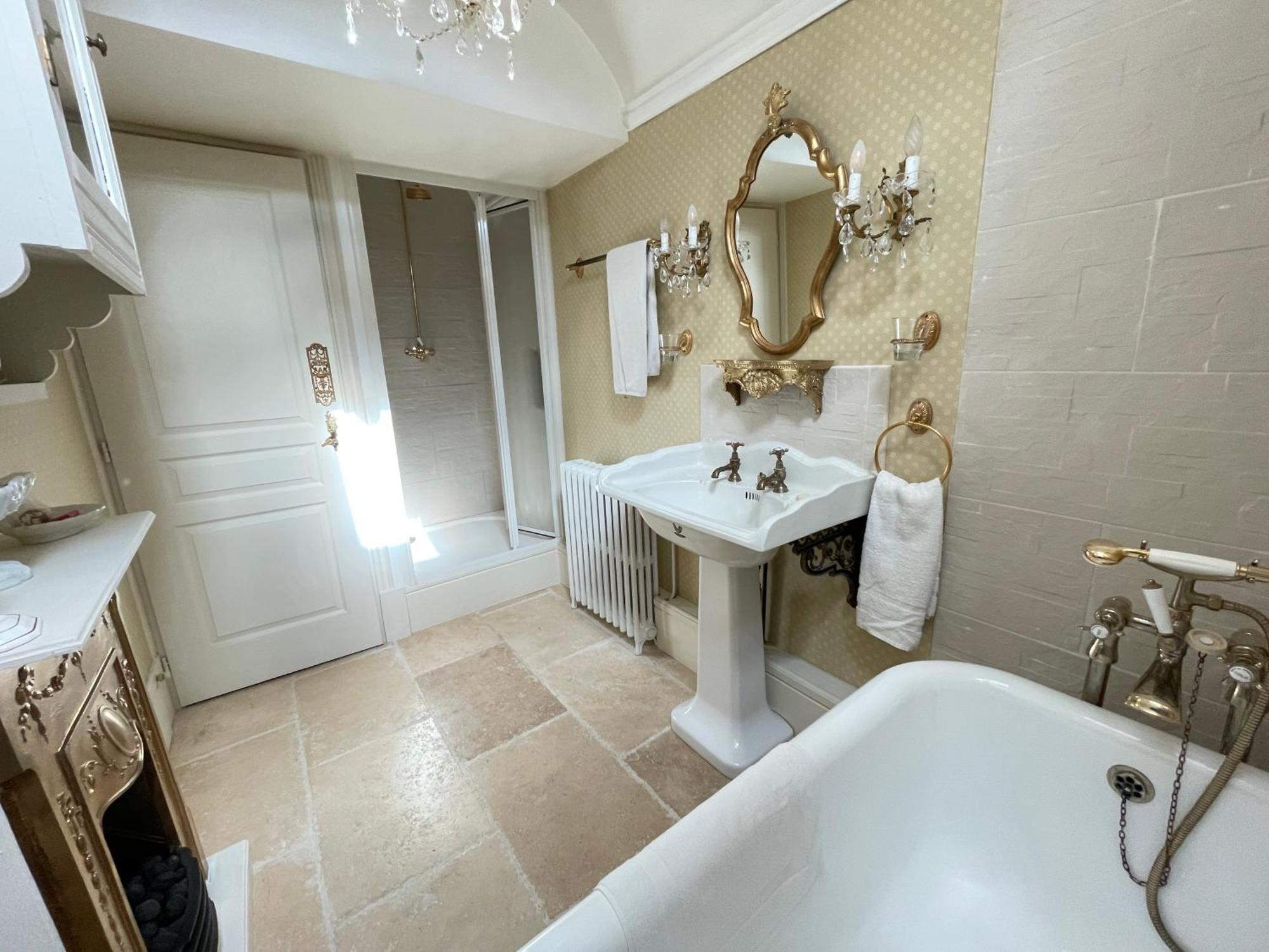 Chambre De Charme Dans Un Jardin De 1500M2 Nueil-sur-Layon Exteriér fotografie