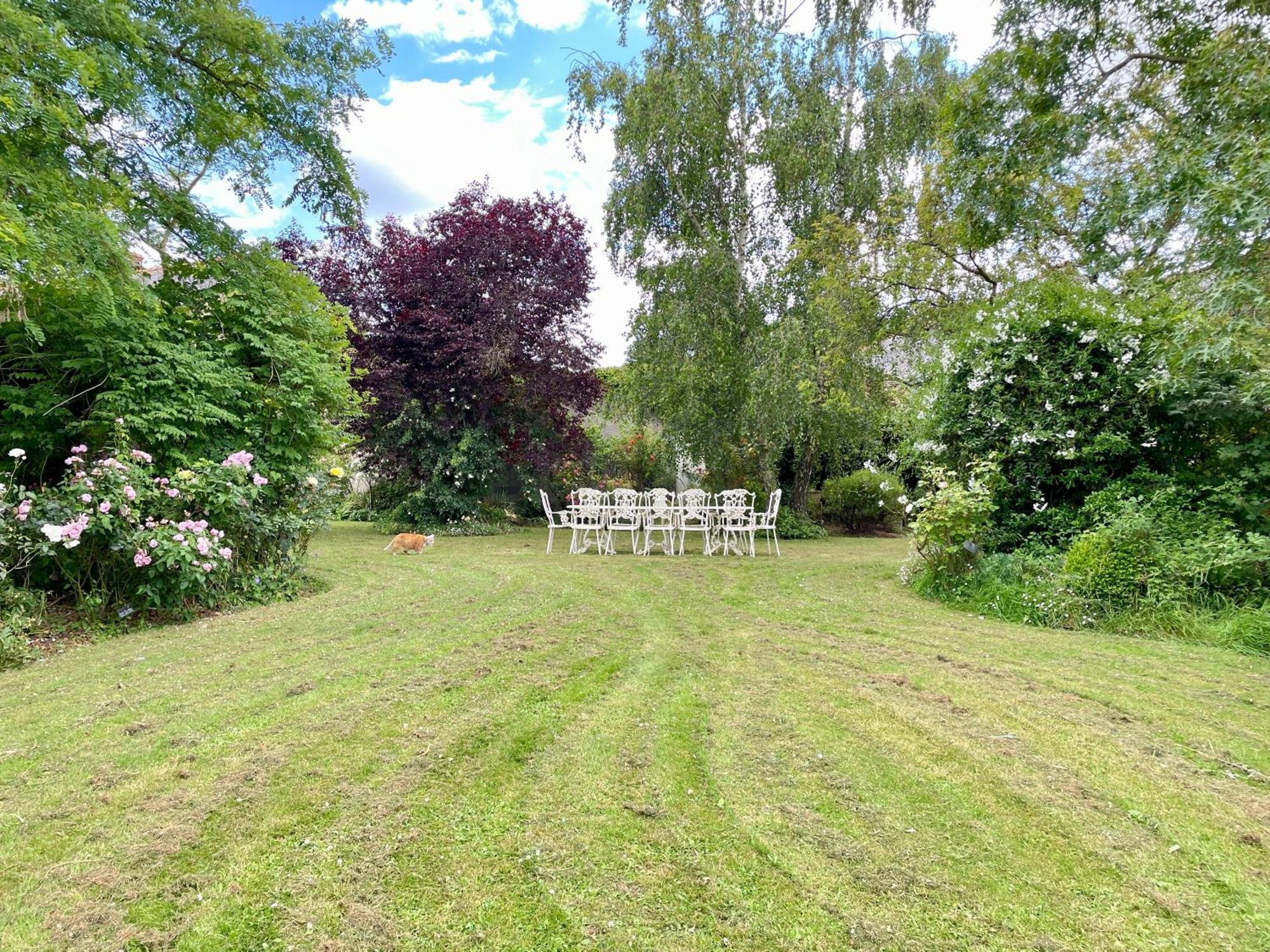Chambre De Charme Dans Un Jardin De 1500M2 Nueil-sur-Layon Exteriér fotografie